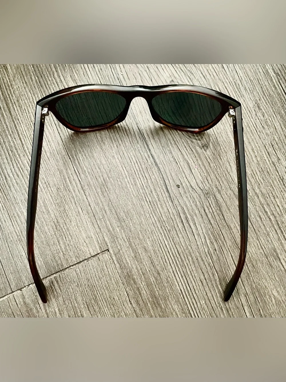 😎 Ray-Ban Tortoise Frame Sunglasses 😎